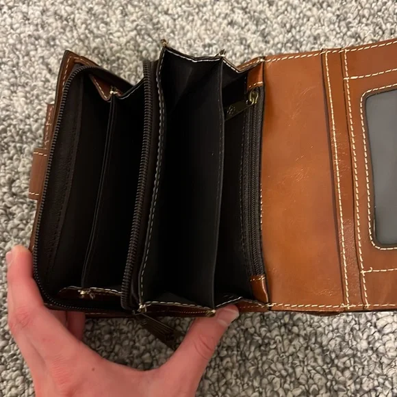 Patricia Nash Leather Trifold Wallet - Picture 4 of 6